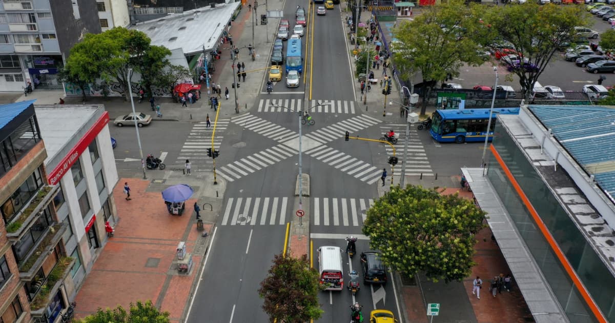 Pico y placa en Bogotá viernes 29 de noviembre 2024 particulares taxis