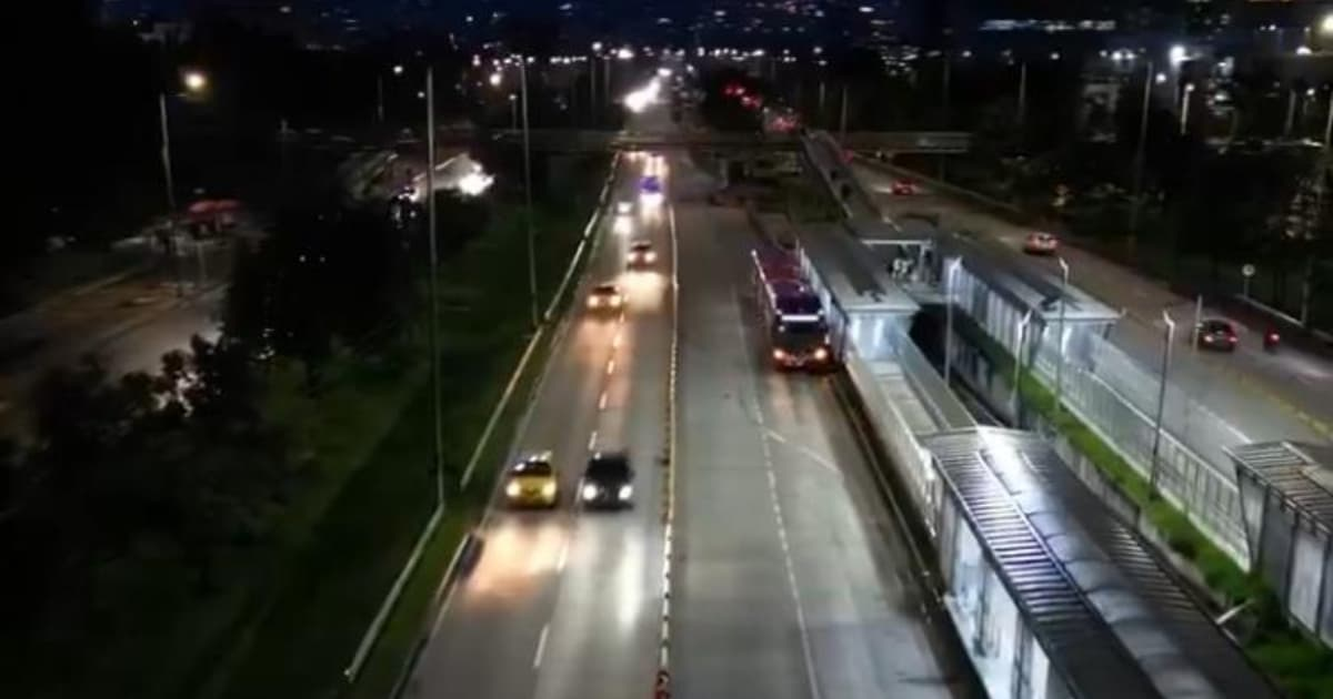 Movilidad en Bogotá: vagones estación TransMilenio Salitre-El Greco