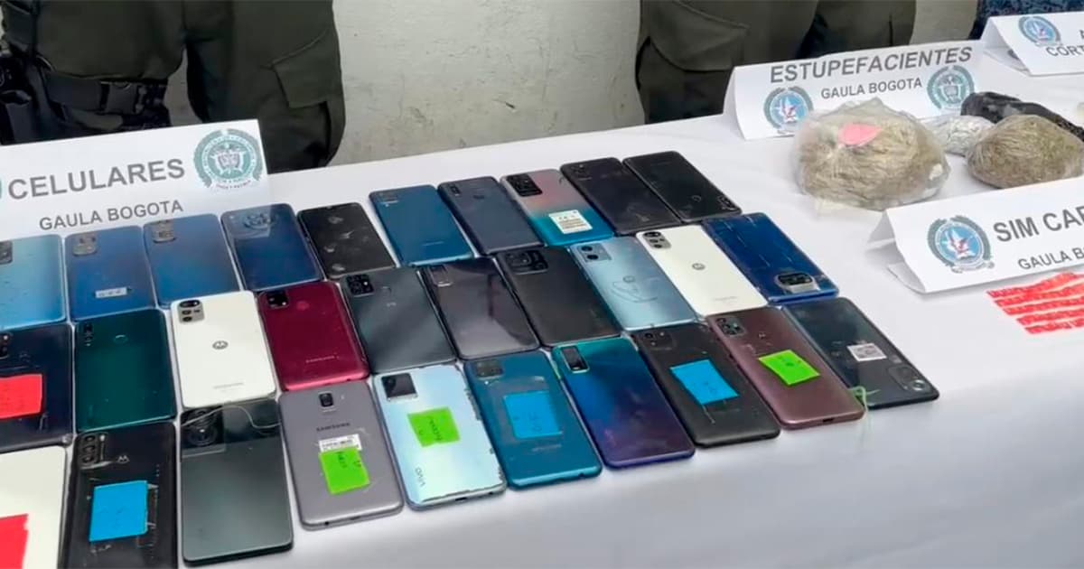 167 celulares y 250 SIM cards incautadas en operativo en tres cárceles en Bogotá