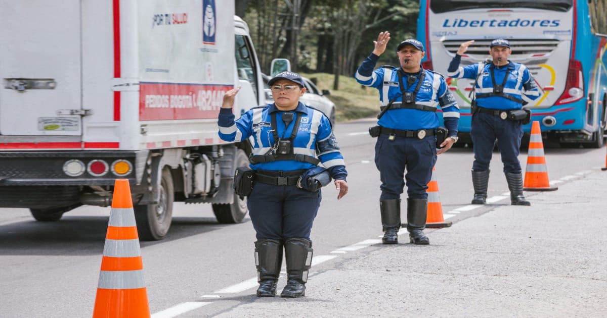 Cierre del puente vehicular de av. Calle 134 con Auto Norte en Bogotá