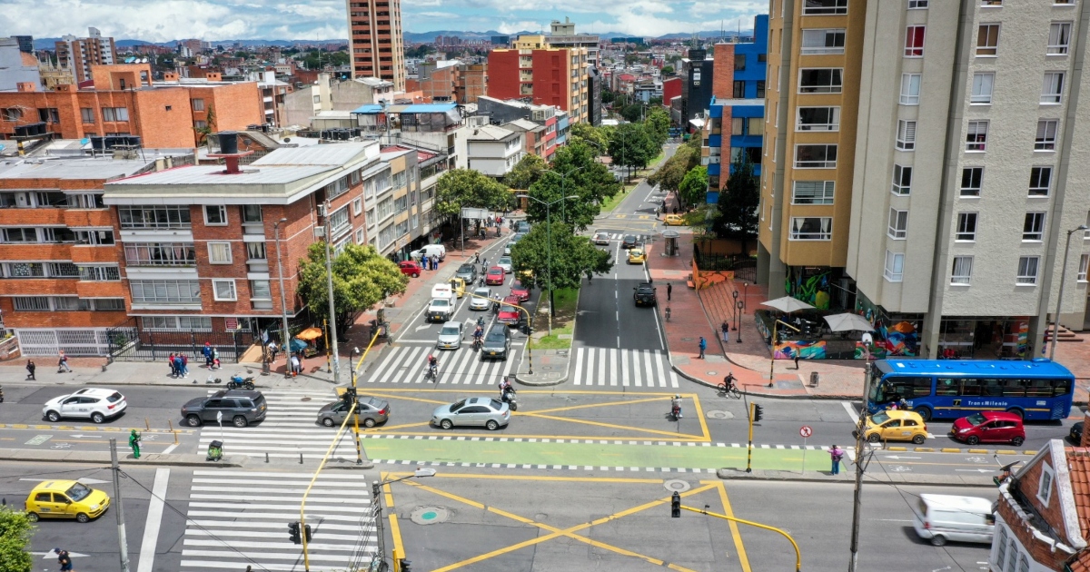 Pico y placa en Bogotá 11 de diciembre 2024 particulares y taxis 