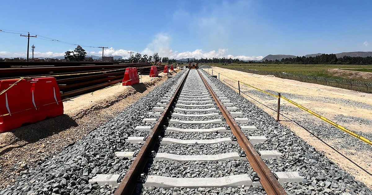 Metro de Bogotá avanza con la instalación de los rieles de la Línea 1