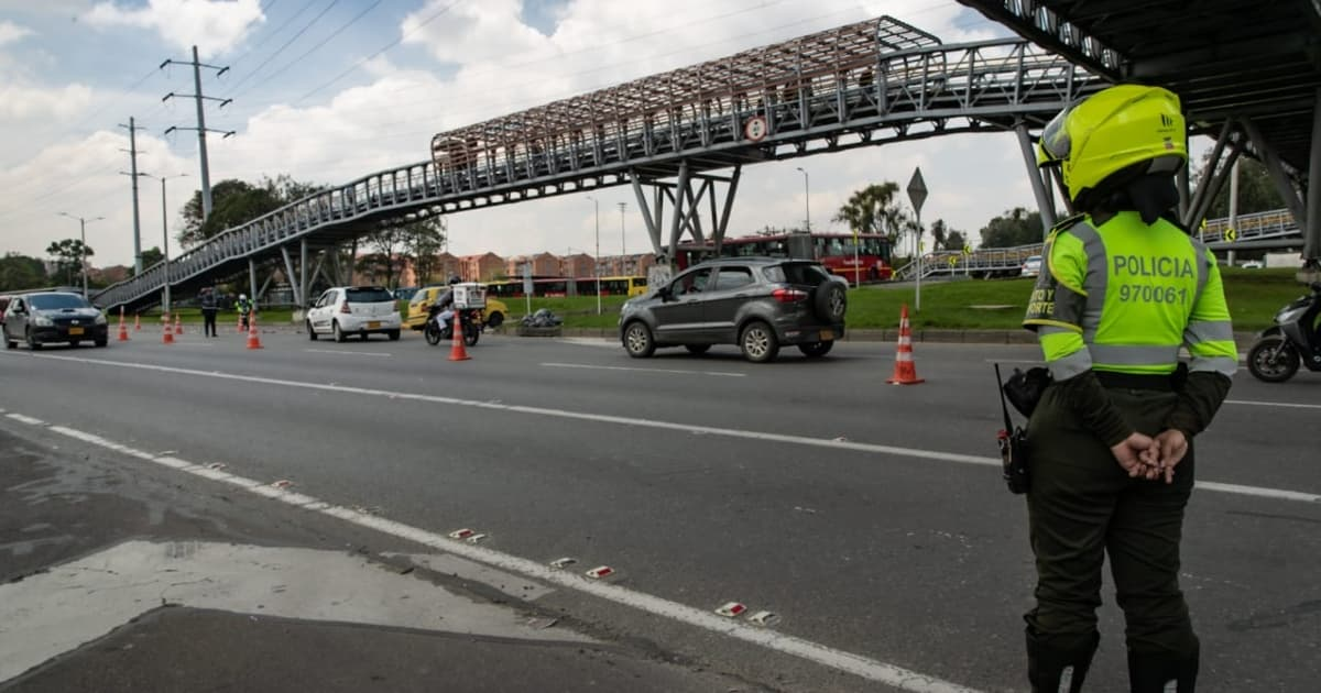 Pico y placa regional en Bogotá lunes festivo 6 de enero de 2025