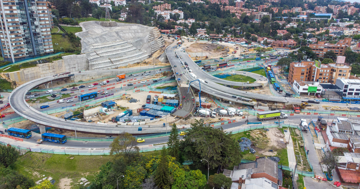 Obra en Bogotá de avenida el Rincón con Calle 127 avanza en un 88%