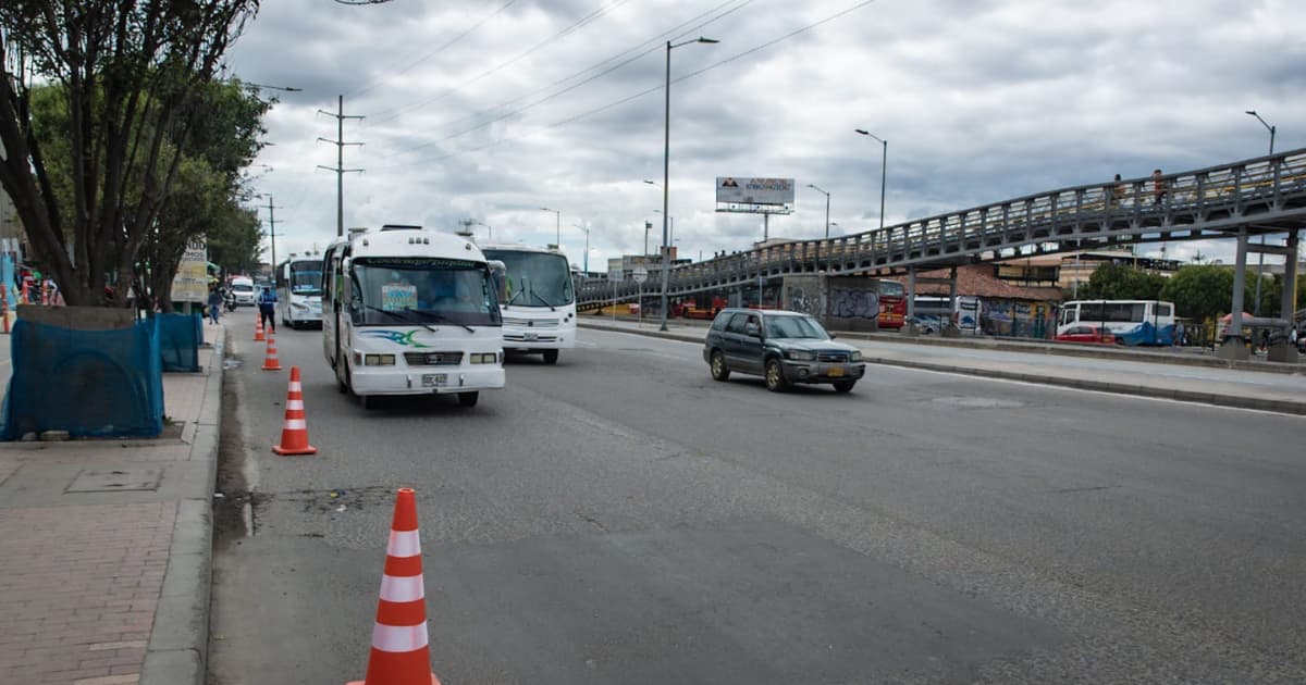 Pico y placa Bogotá miércoles de 26 febrero 2025 particulares y taxis