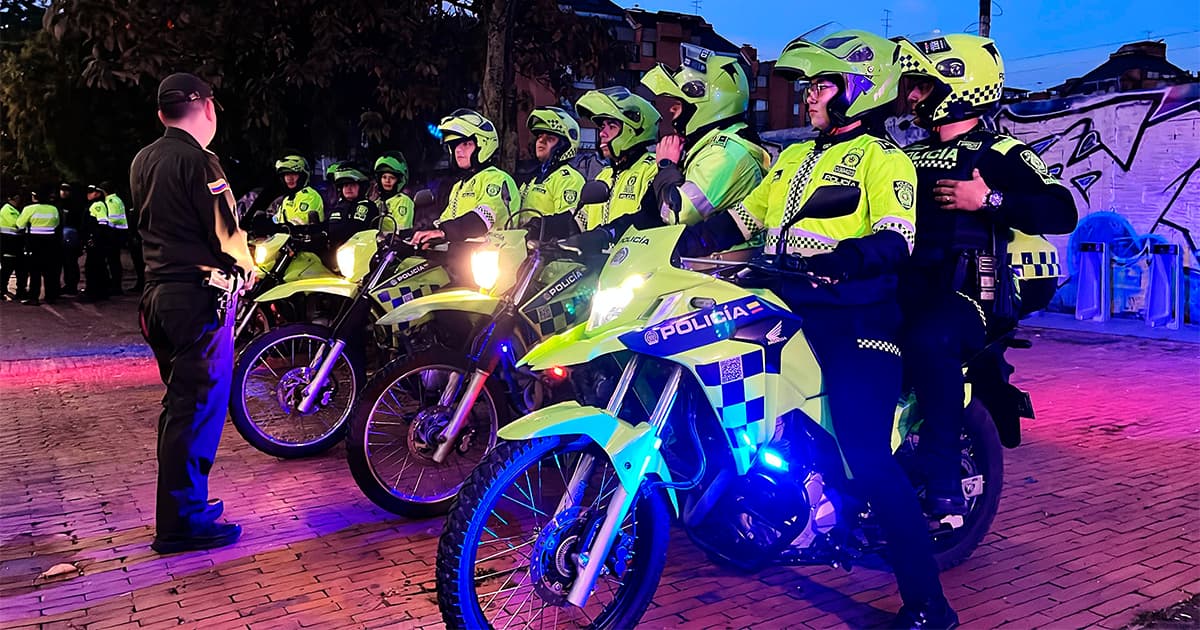 Video: 500 policías en plan de seguridad en el transporte público en Bogotá