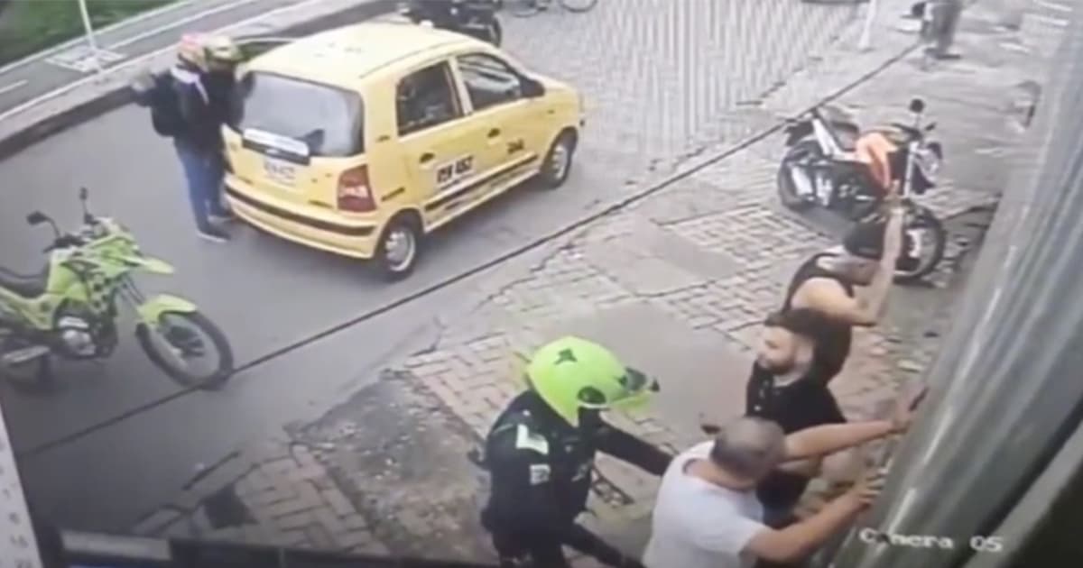 Videos: Seguridad Bogotá 3 detenidos por hurtar dinero a domiciliario Engativá