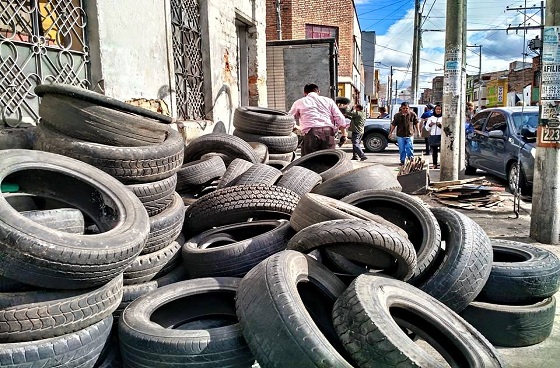 Iniciaron recorridos de recolección de llantas en el sector del Siete de Agosto de Barrios Unidos