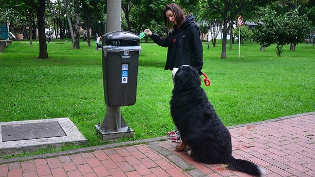 Caneca de basura - Foto: Prensa Acueducto Bogotá