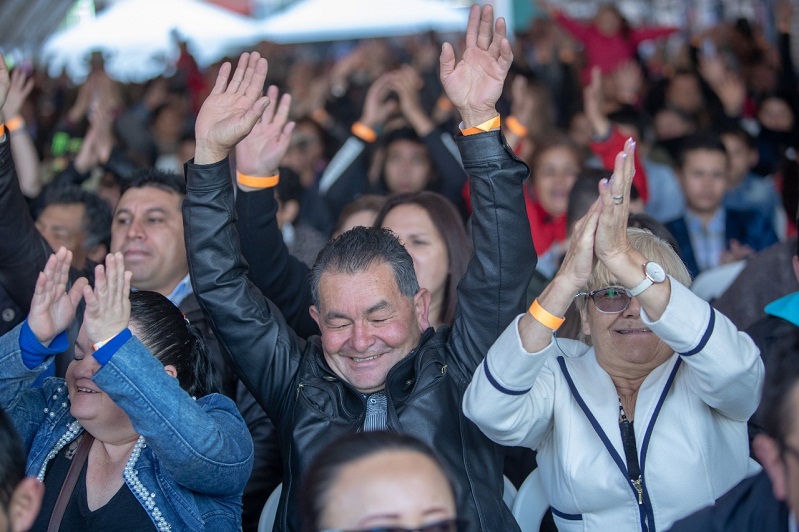 Más de 1.400 familias de María Paz reciben sus títulos de propiedad