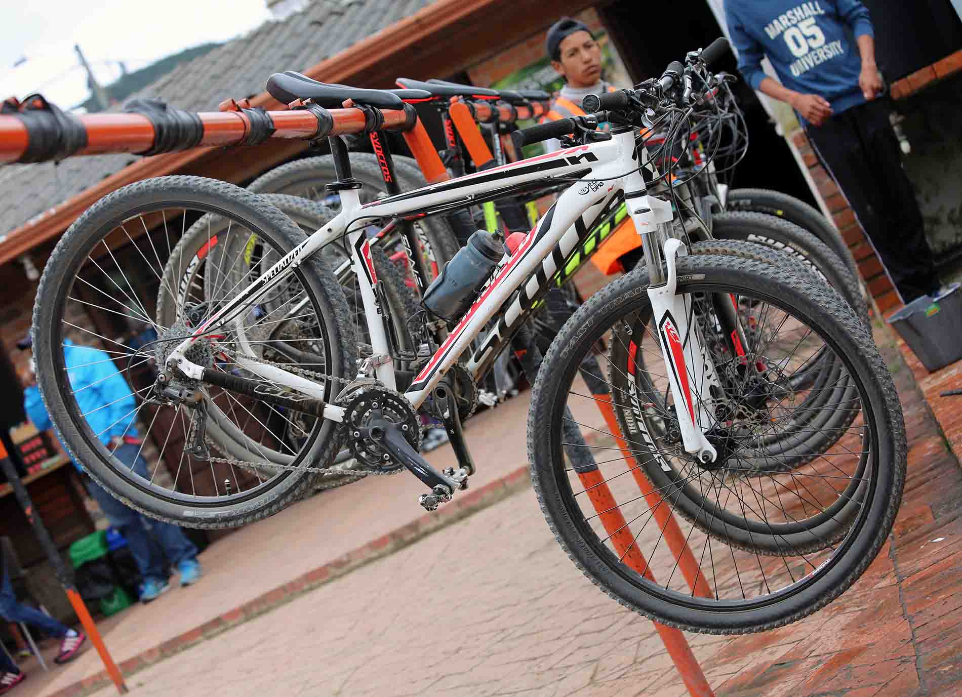 La bicicleta es un modo de transporte individual que facilita el distanciamiento físico