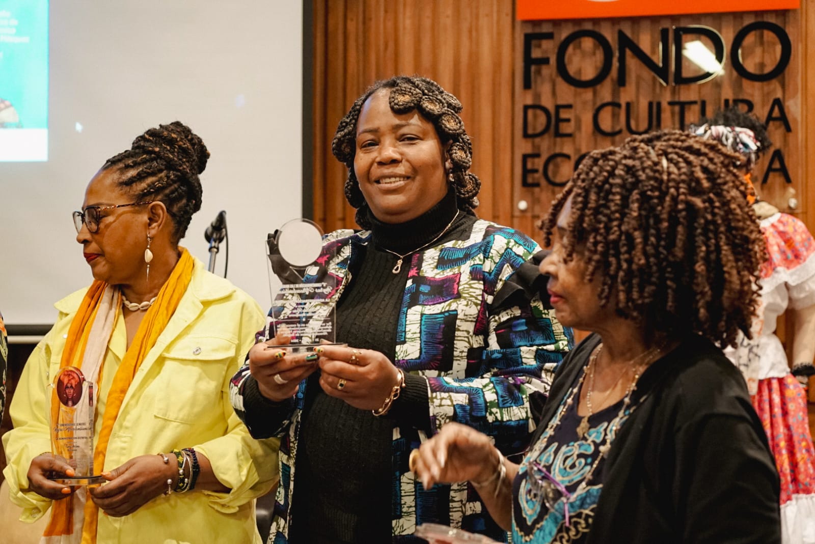  El evento contó con una plataforma para el diálogo y la celebración de las mujeres afrocolombianas y sus resistencias.