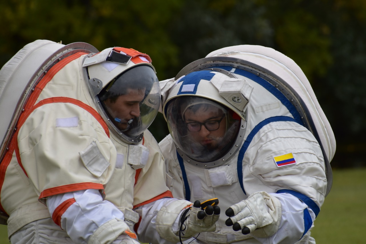 el ingeniero mecatrónico bogotano Hernán David Mateus Jiménez, participará en la primera misión internacional 