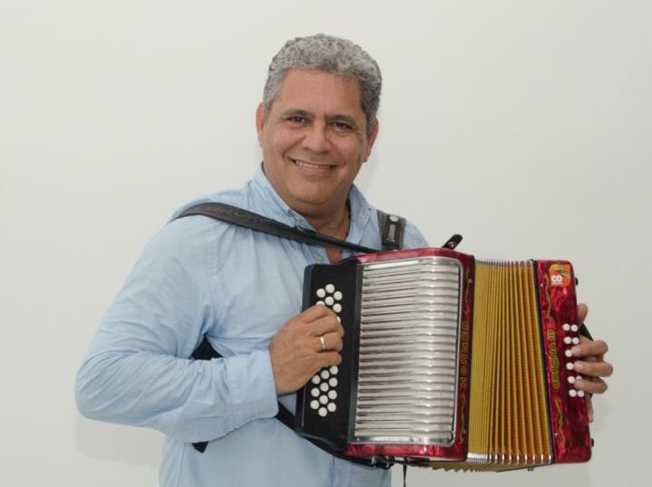 Álvaro Meza