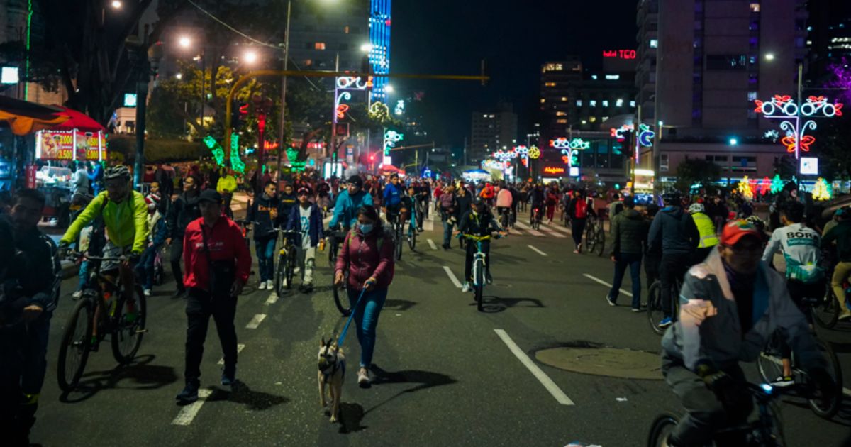 Ciclovía nocturna IDRD