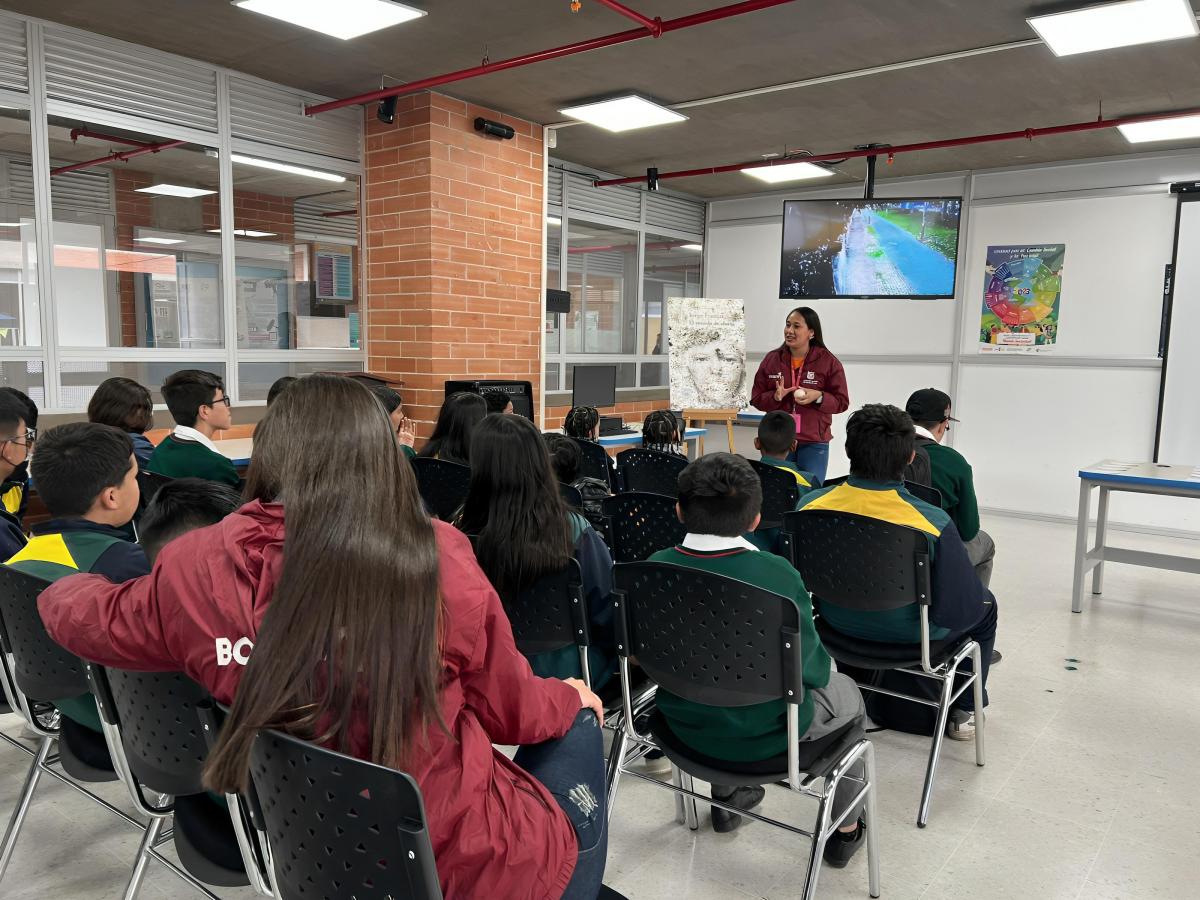 Capacitaciones por parte del Distrito a niños, niñas y adolescentes.