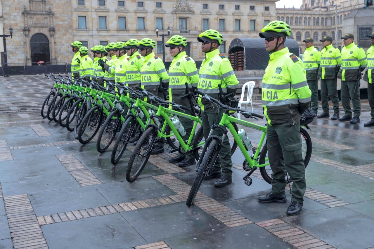 Entrega de equipos de seguridad en Bogotá