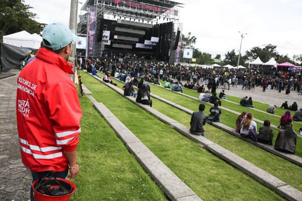 Los Gestores de Convivencia también trabajan por garantizar la tranquilidad y los derechos de las personas que no participan en los eventos con público masivo.