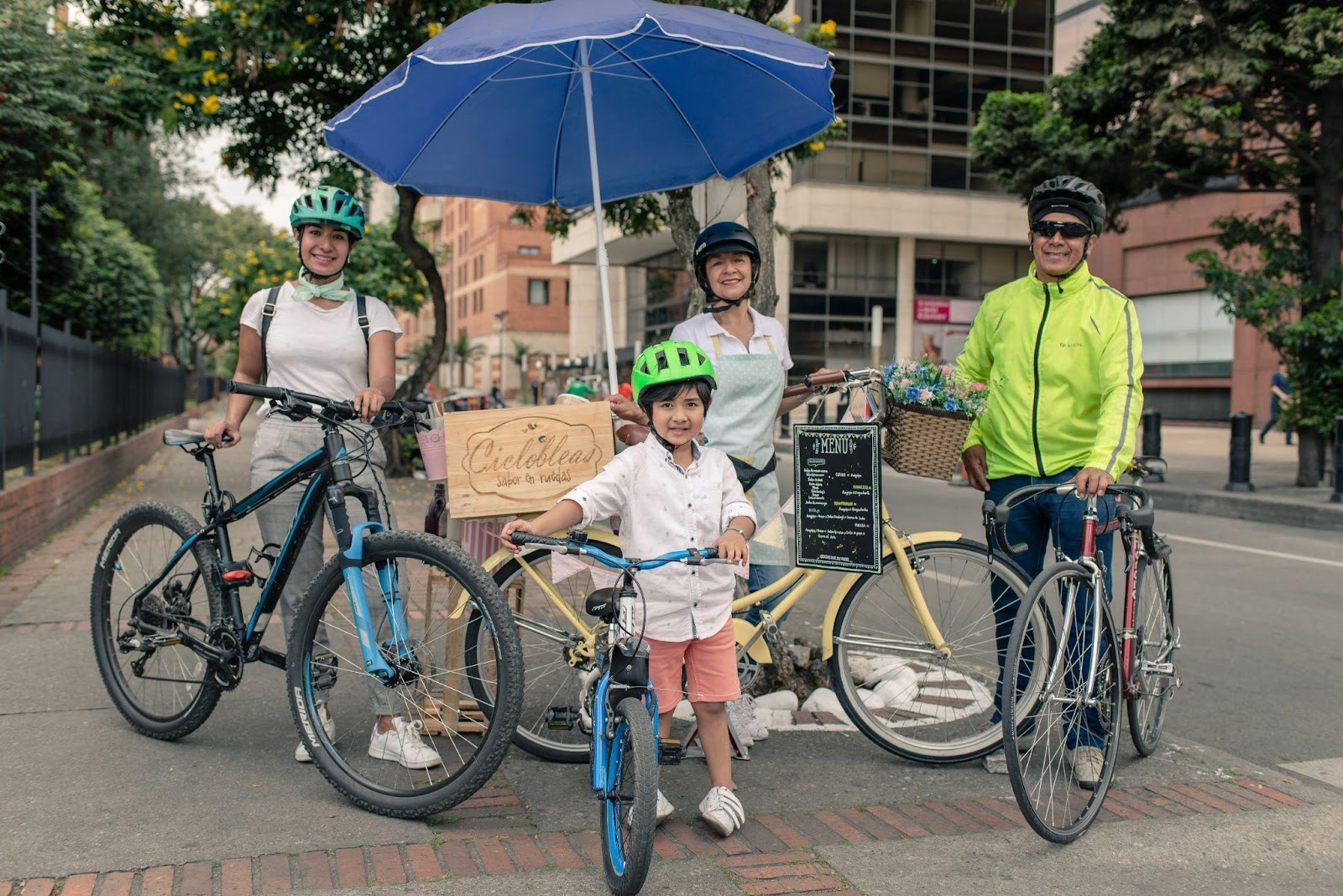 ‘Cultura bogotana de los usos y disfrutes de la bicicleta’ en la Lista Representativa de Patrimonio Cultural Inmaterial del ámbito distrital.