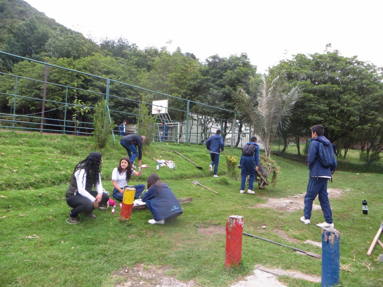 Estudiantes en el campo