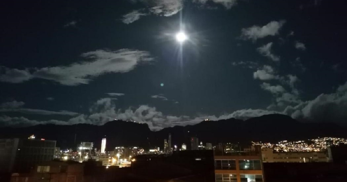 Luna llena en el Planetario