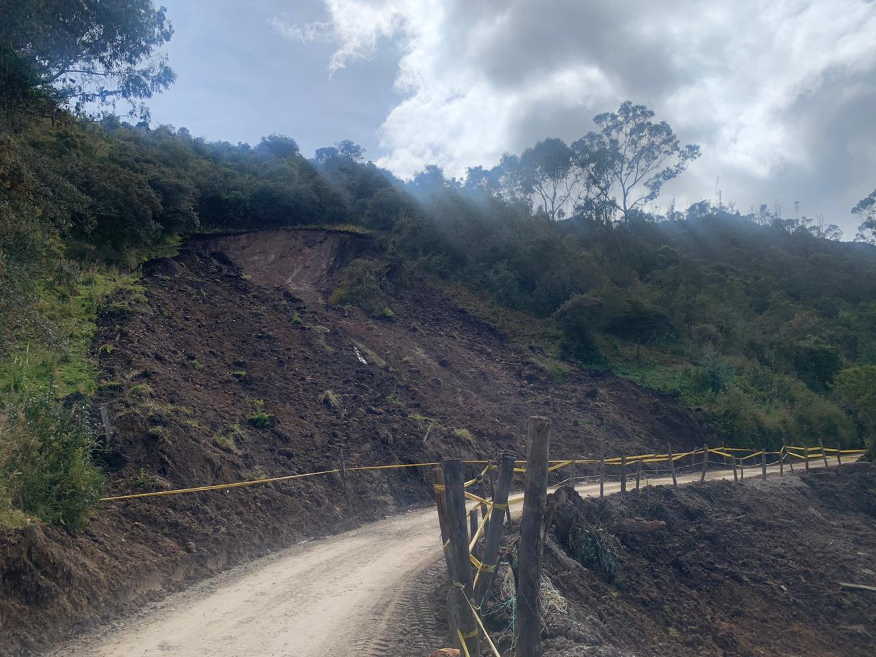 Continuamente el IDIGER realiza el monitoreo a la quebrada Piedra Gorda - Foto: Prensa Idiger