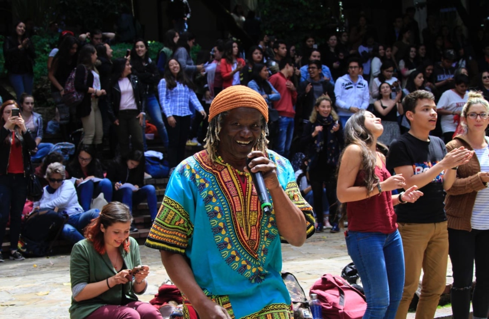 Actividad de bienestar en la Universidad Externado de Colombia. Foto: Alcaldía de Bogotá