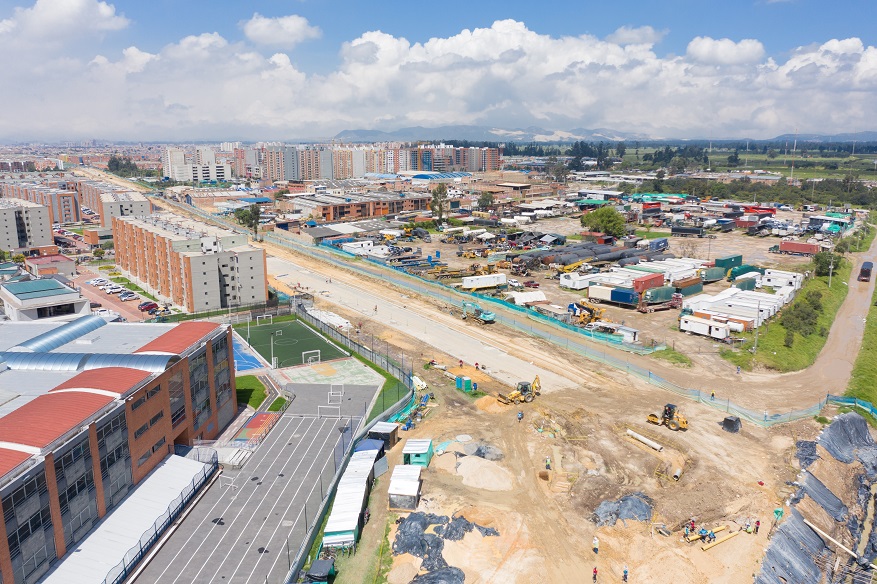 Avanzan obras de Avenida Guayacanes - Foto: Comunicaciones IDU