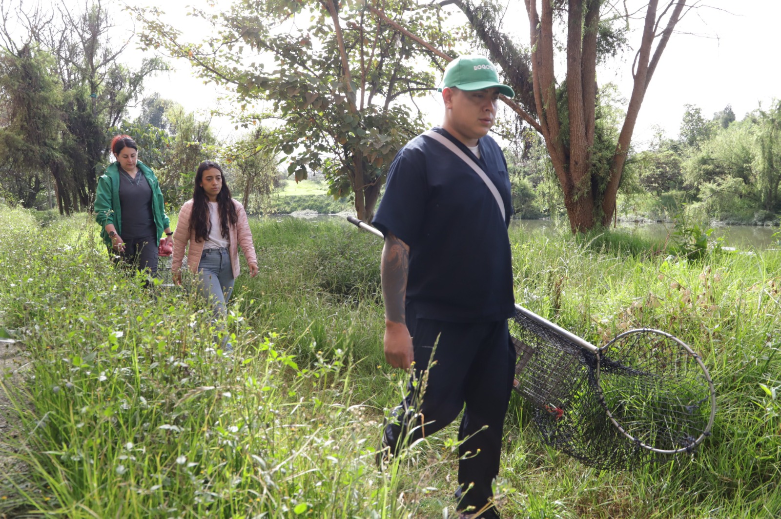 Humedales Bogotá operativos 2025 para controlar las especies ferales