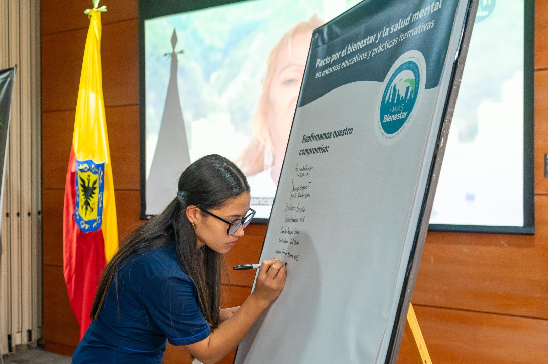 Esta iniciativa invita a todas las personas a que como sociedad se vinculen a la construcción de entornos saludables para las y los estudiantes