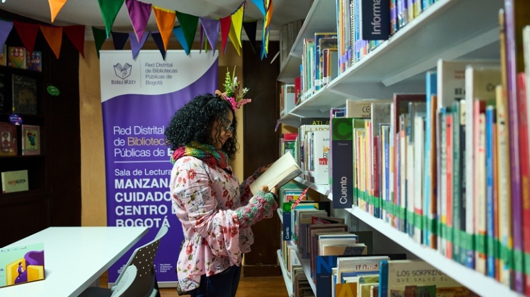 Sala de Lectura Manzana del Cuidado del Centro de Bogotá