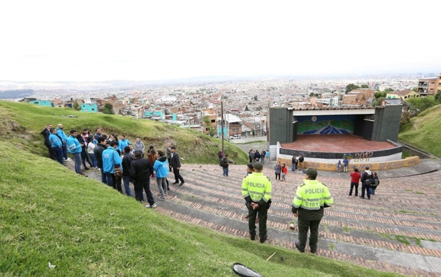 Reestructuración del escenario artístico La Media Torta