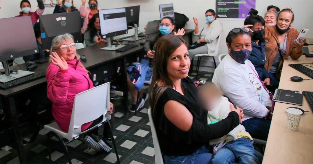 Este es un programa diseñado para mujeres mayores de 16 años que deseen fortalecer sus emprendimientos o ideas de negocio a través del uso eficiente de la tecnología.