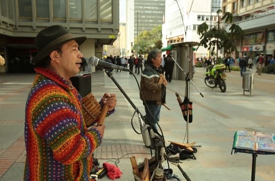 Turismo en Bogotá recorre la carrera Séptima en el corazón histórico 1