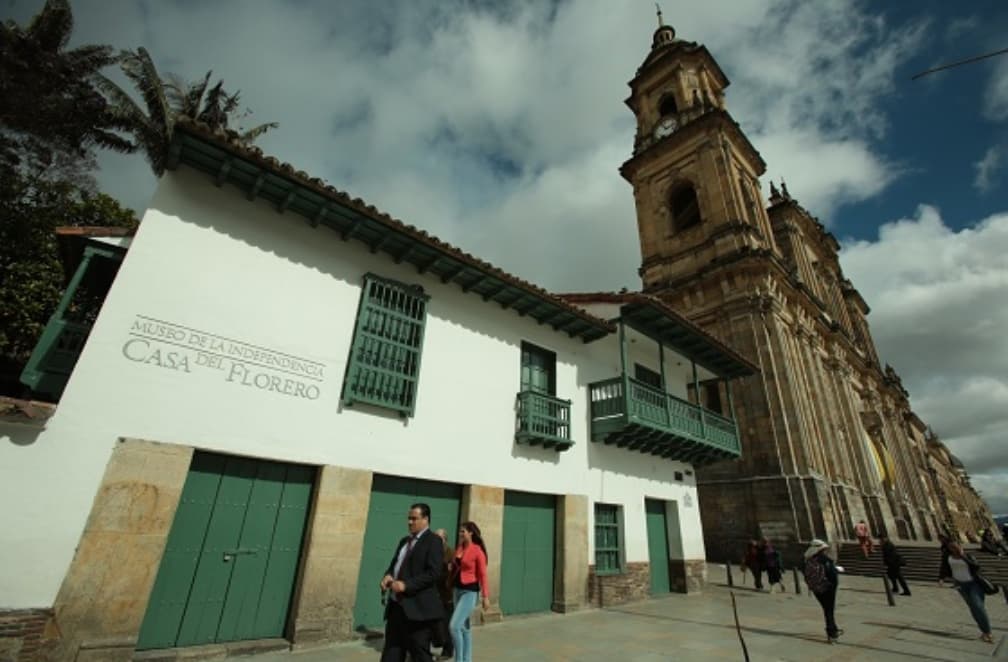 Turismo en Bogotá recorre la carrera Séptima en el corazón histórico 8