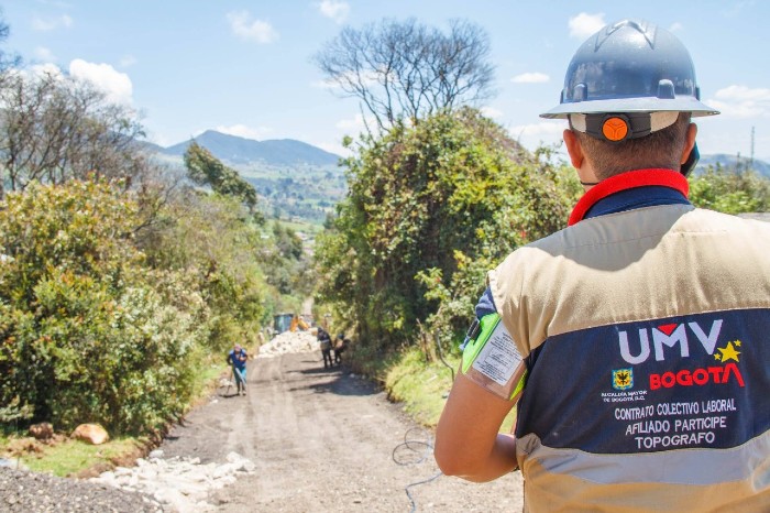 Obras en la vía a la vereda pasquilla