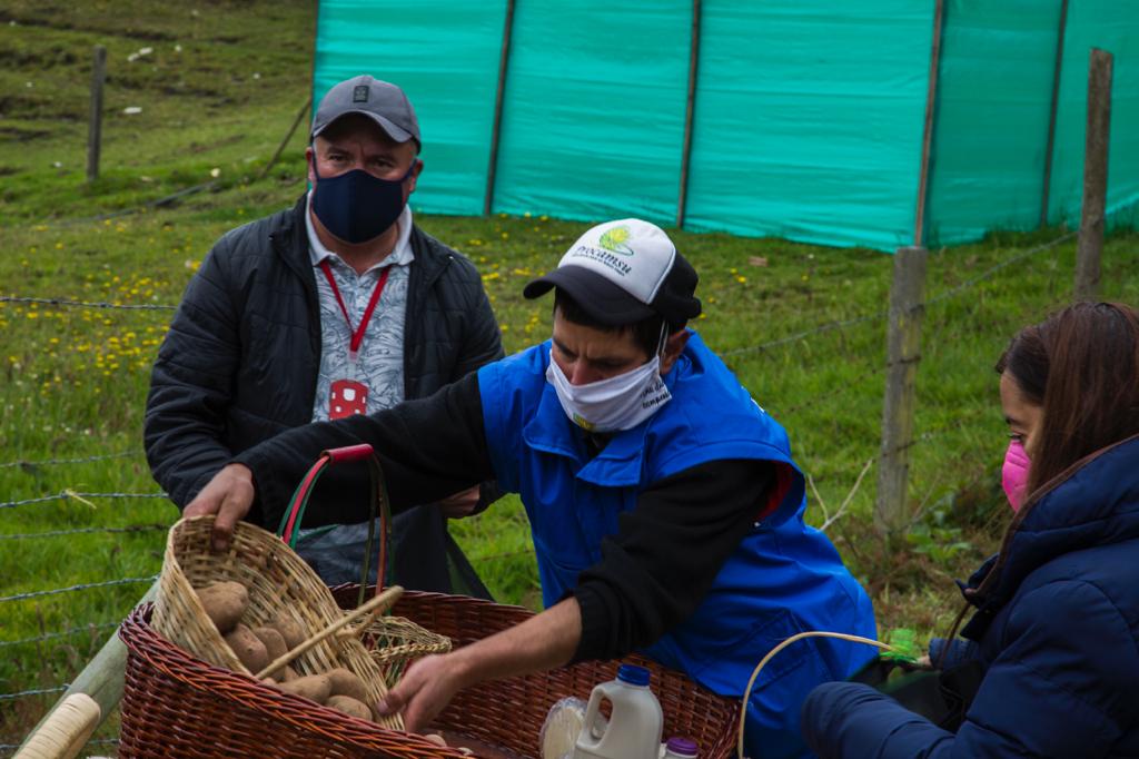 Convocatoria para apoyar a las familias campesinas de Bogotá - FOTO: Prensa Secretaría de Gobierno