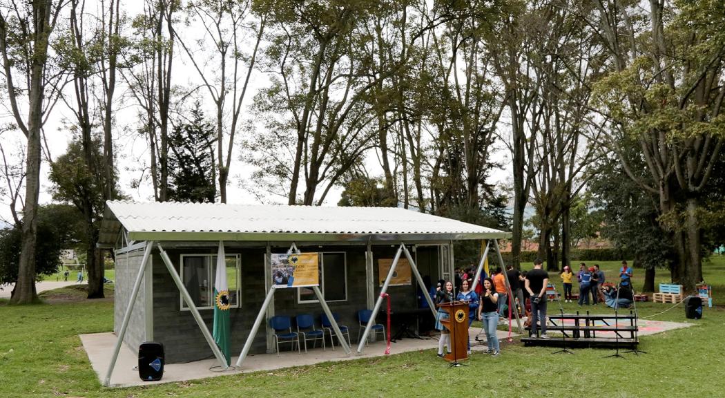 Aula verde del colegio Francisco José de Caldas - Foto: Comunicaciones Secretaría de Educación