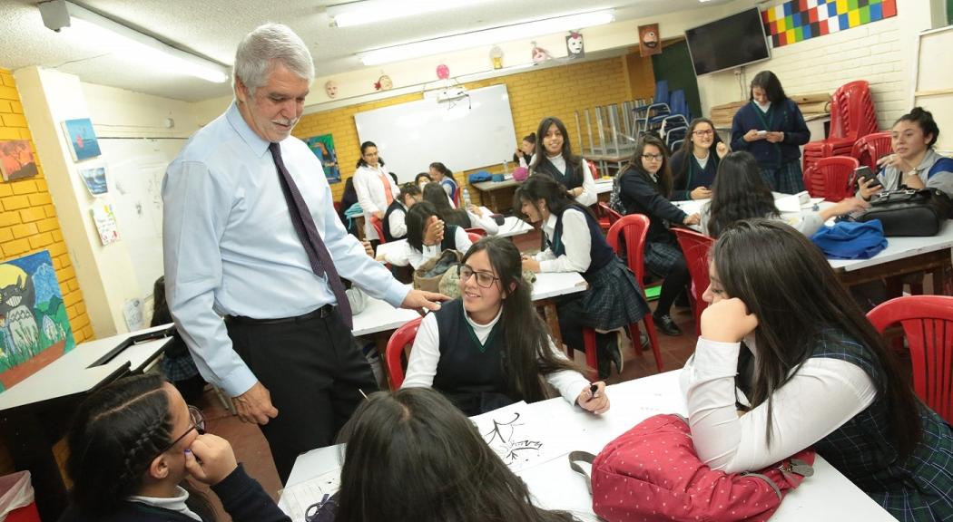 Todavía hay 50.000 cupos para estudiar en colegios oficiales - Foto: Comunicaciones Alcaldía Bogotá 