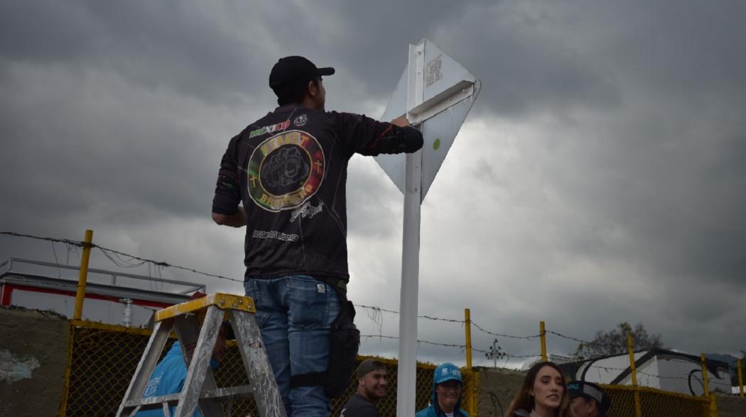 Los motociclistas se sumaron de manera voluntaria a la actividad organizada por la Secretaría Distrital de Movilidad. Foto: Secretaría de Movilidad