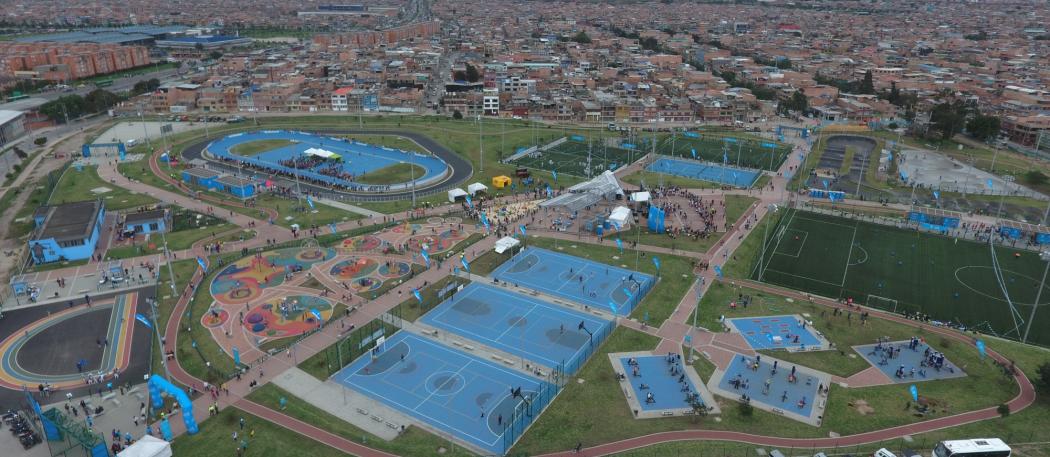 Foto del parque Gilma Jiménez, de 8,2 hectáreas, entregado por el Alcalde Enrique Peñalosa.