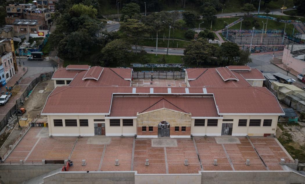 Fachada de la galería santa fe inaugurada el 26 de junio