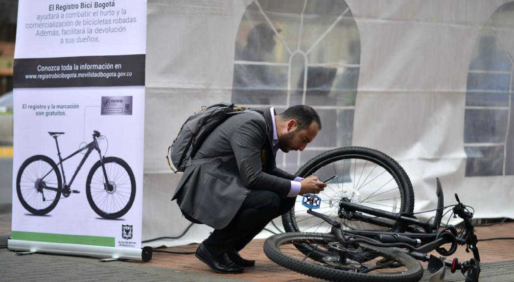 Se habilitó un punto fijo de registro de bicicletas en el Centro Empresarial Salitre