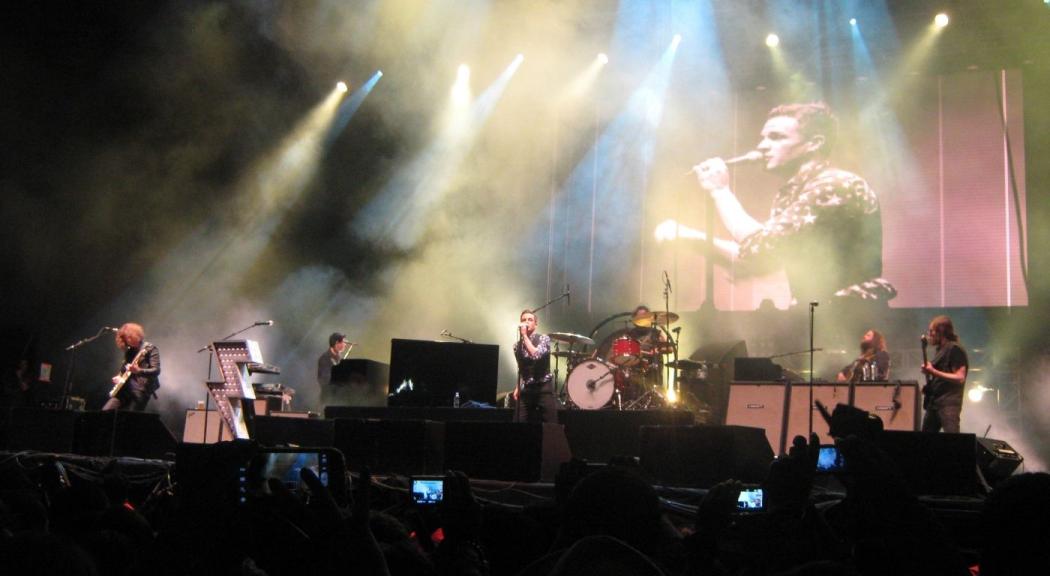 Plano general de una presentación en el Festival Estéreo Picnic.