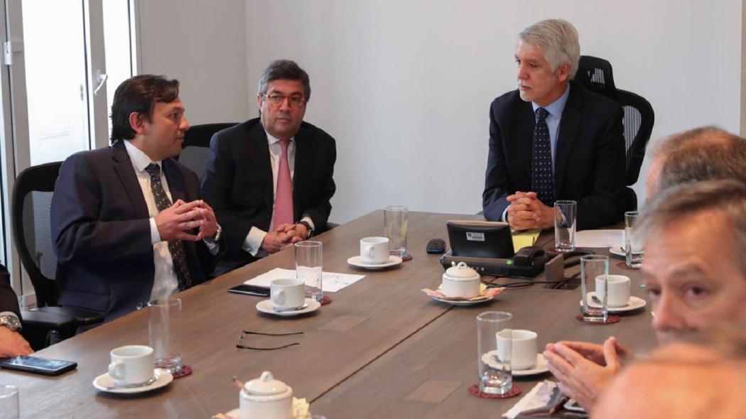 Luis Alberto Moreno, presidente del BID y alcalde Enrique Peñalosa.