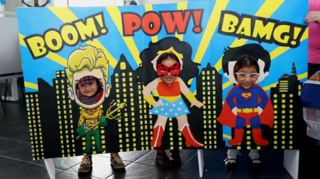 Día de los niños en plazas de mercado