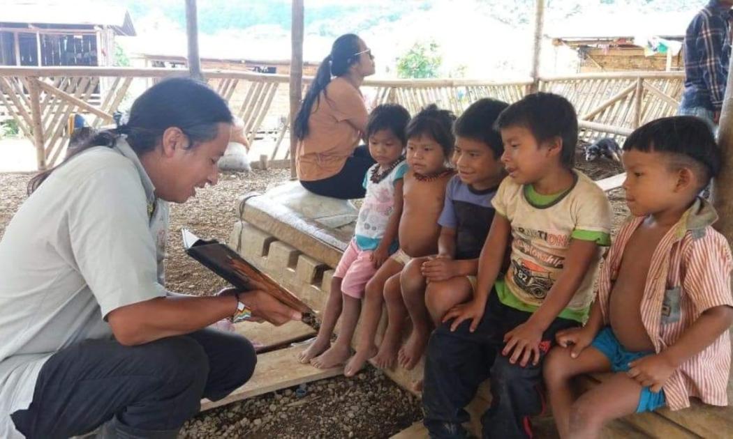 Diego Fernando Tupaz en una actividad de la Fundación Canto Ancestral.