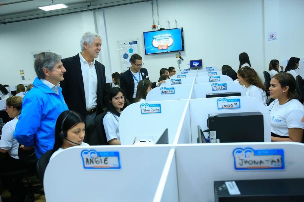 Vista del Call center puesto en funcionamiento por la administración de Enrique Peñalosa