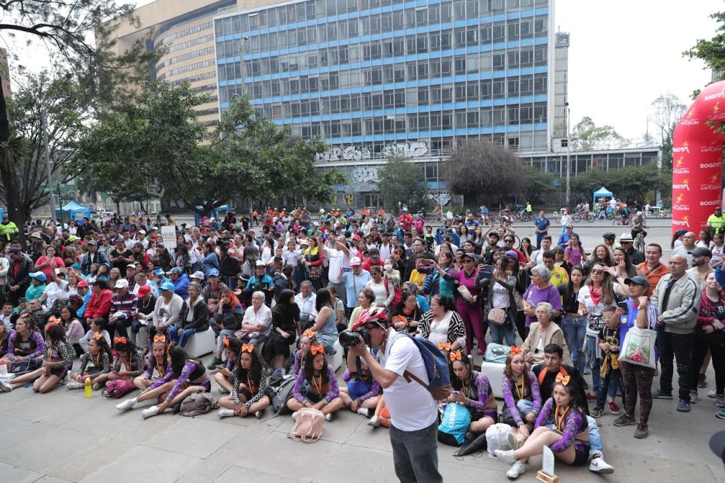 Concentración por derechos de las mujeres en el Parque Nacional de Bogotá.