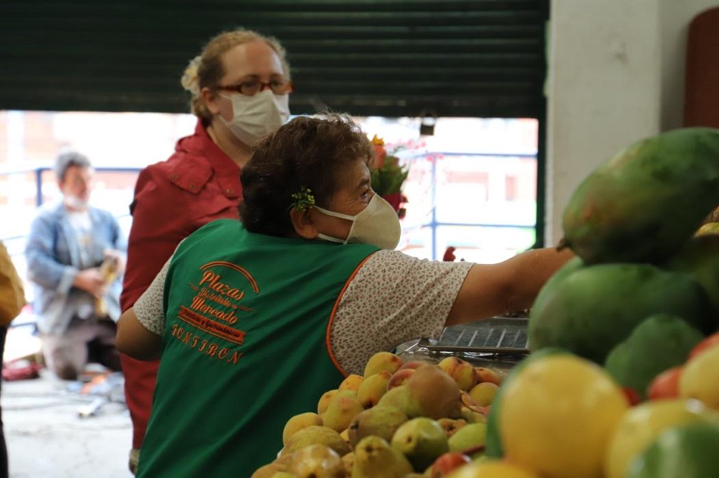 Plazas Distritales de Mercado implementan Pico y Género